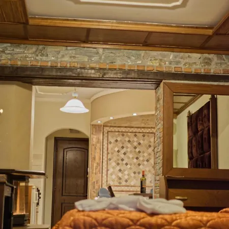 Hotel παραδοσιακό Káto Loutrákion