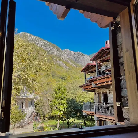 Hotel παραδοσιακό Káto Loutrákion