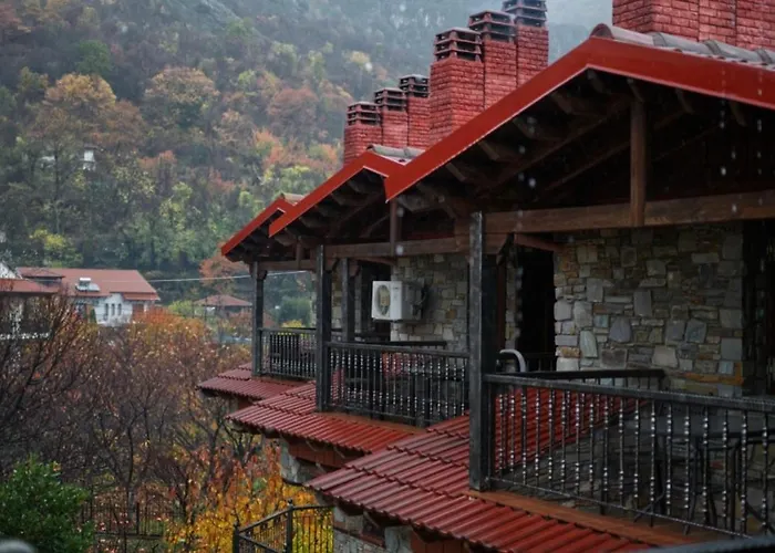 酒店 παραδοσιακό Káto Loutrákion