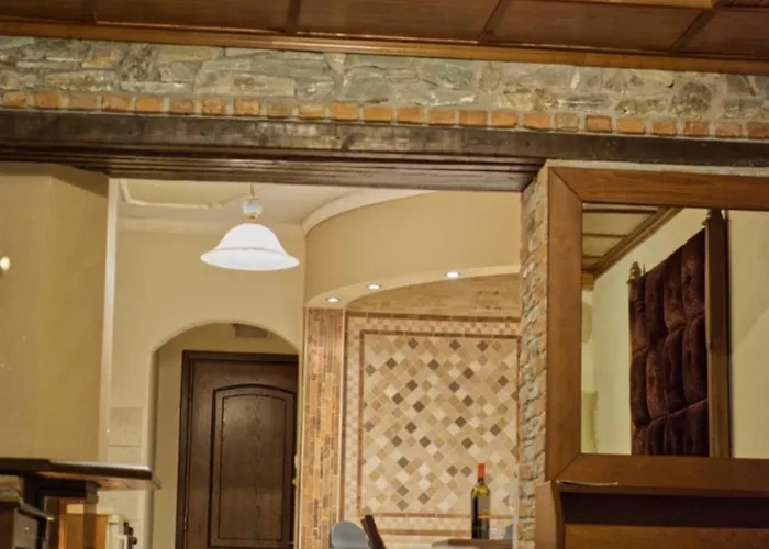 酒店 παραδοσιακό Káto Loutrákion