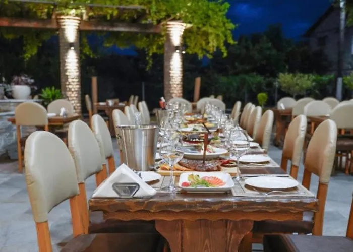 παραδοσιακό Káto Loutrákion